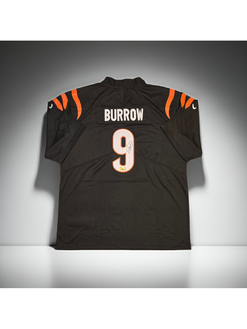 Joe Burrow Signed Jersey #9 Cincinnati Bengals w/COA (2XL)